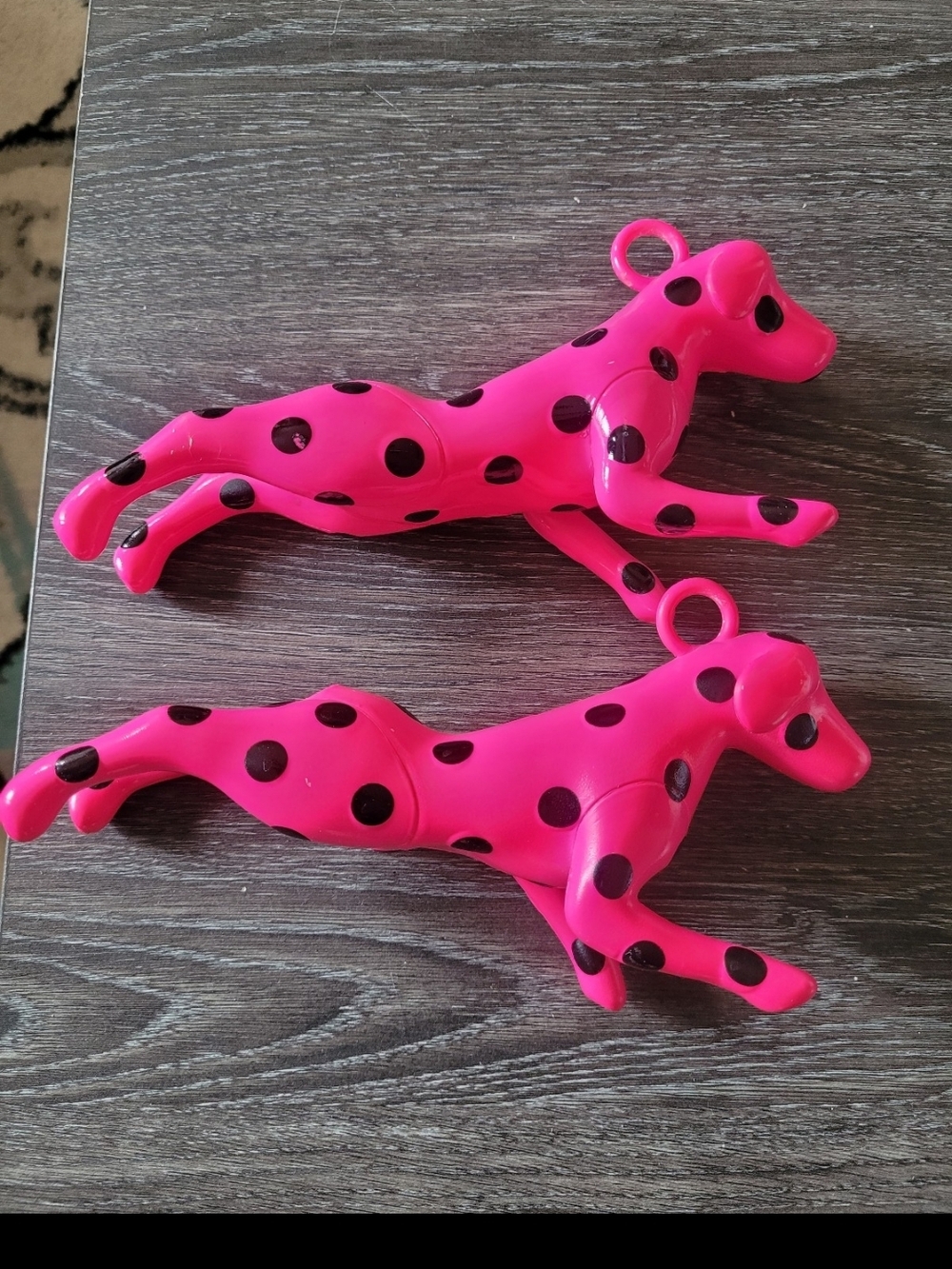 Pink Vintage Dogs! - Picture 5 of 6